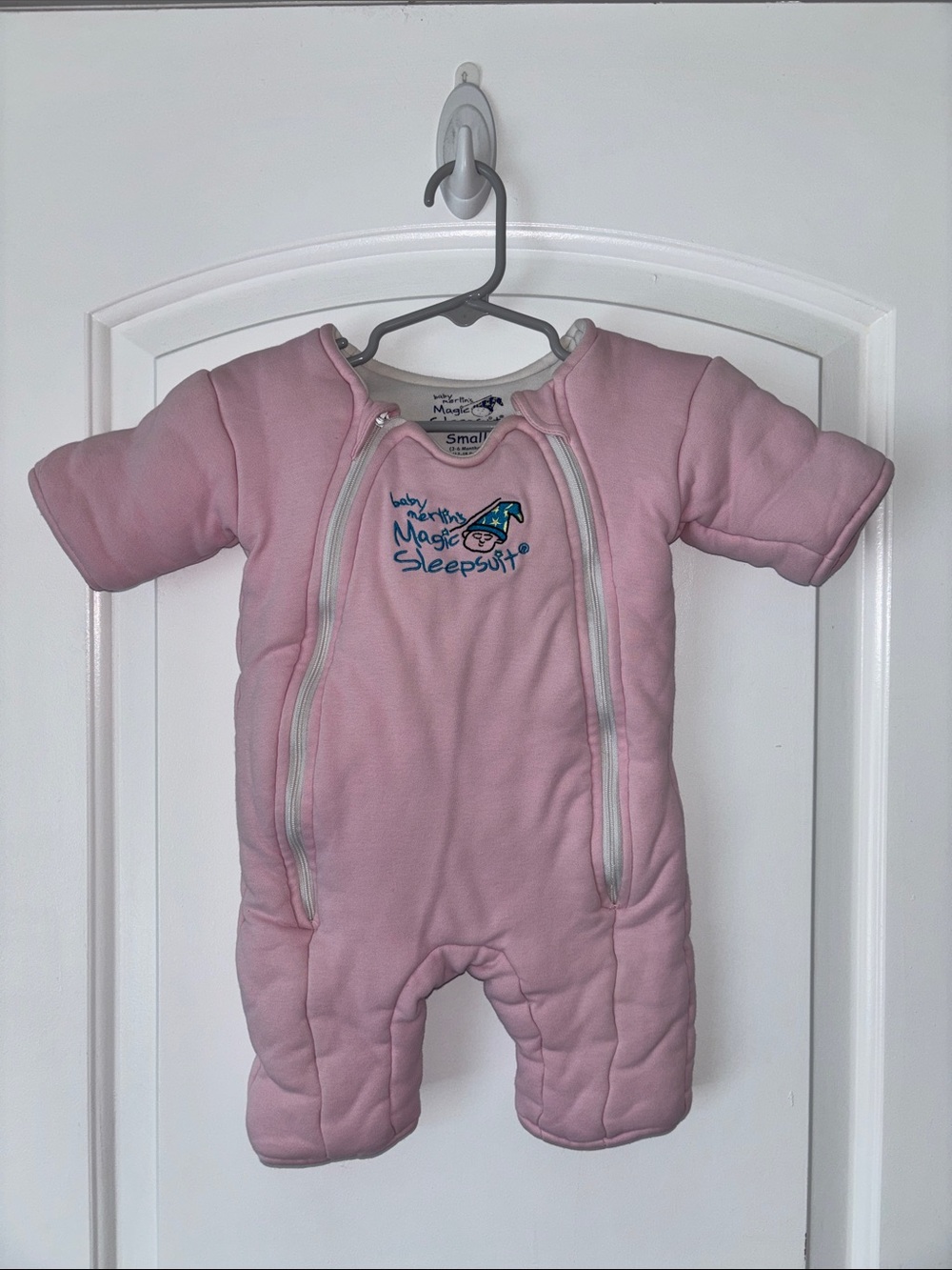 baby Merlin’s Magic Sleepsuit 3-6 months 12-18 pounds small pink